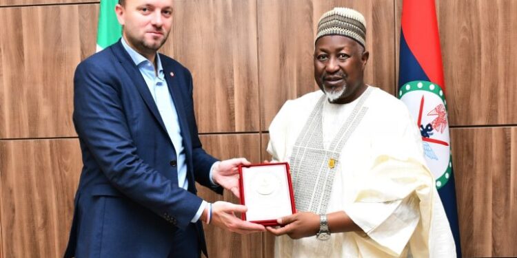 FG To Strengthen Defence Cooperation With France To Curb Terrorism – Minister