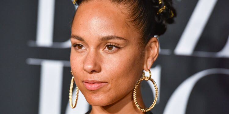 US: Black Owned Businesses Get Boost As Alicia Keys Launches $1 Billion Fund