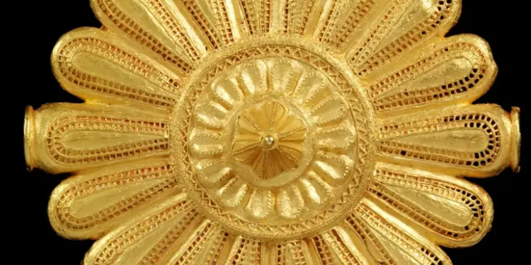 150 Years Later, UK Returns Looted Ghana Artefacts On Loan