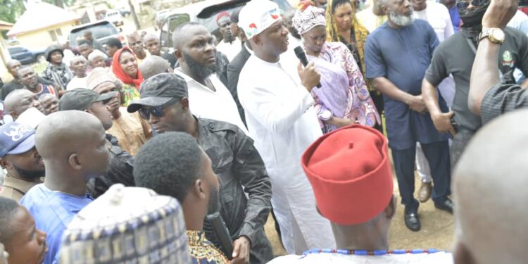 Steel Minister Donates N3.5m, Relief Items To Omala Attack Victims, Others