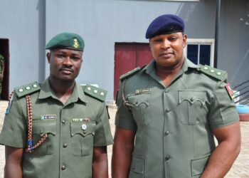 Taraba: 6 Brigade Nigeria Army Decorates 2 Officers, Urges Redoubled Efforts