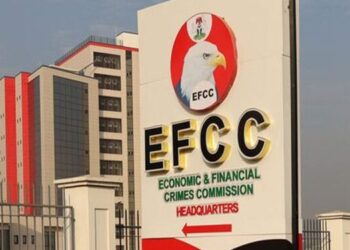 Kogi Govt Officials Report to EFCC Headquarters Amid Allegations of Suspicious Financial Transactions