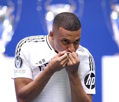 Mbappé Declines French League’s Proposal To Mediate In PSG Salary Dispute