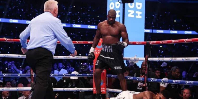 Dubois Retains IBF Title with Dominant Knockout Victory Over Anthony Joshua