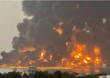 BREAKING: Israel Bombs Yemen’s Seaport, Power Plants