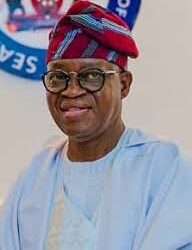 Oyetola Seeks Investors Involvement in Marine Sector