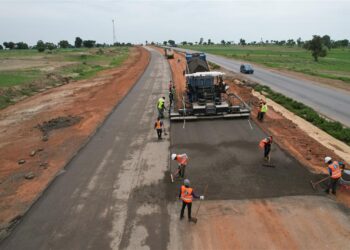 FGN To Revoke Part Of Abuja-Kaduna Road Contract, Flags Off Rehabilitation