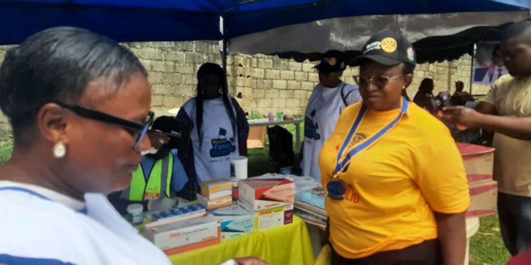 Rotary Club of Abuja High- Rise, IHVN Takes Medical Outreach To Kuchingoro IDP Camp