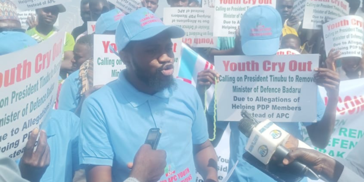 APC Protesters Storm Jigawa, Demand Badaru’s Removal Over Alleged Disloyalty