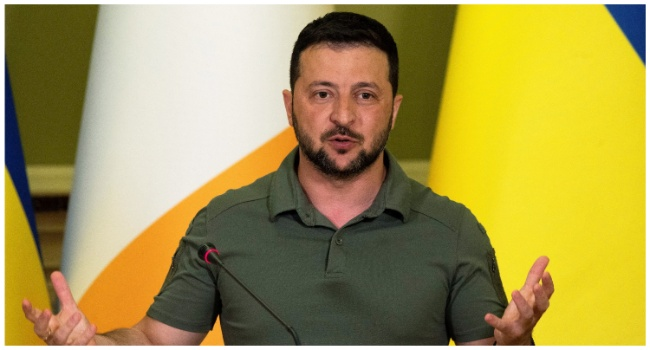 Ukraine Won’t Give Up,’ Zelensky Hails Usyk Victory Over Fury