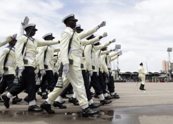 Navy intercepts 100,000 litres stolen crude oil in Ondo