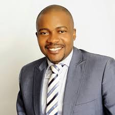 Esele donates 230 bags of rice to Edo community