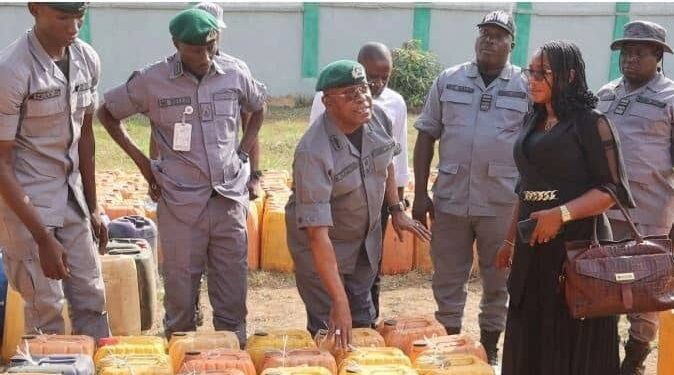 Nigeria Customs to auction seized petrol at ₦400 per litre
