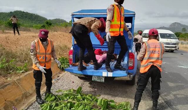 2 dead, 12 injured in Umuahia-Enugu Expressway accident