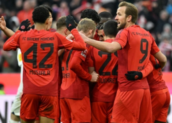 Bayern Survive Late Kiel Fightback To Go Nine Points Clear