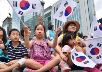 South Korea to Shut Down 50 Schools as Birth Rate Crisis Deepens