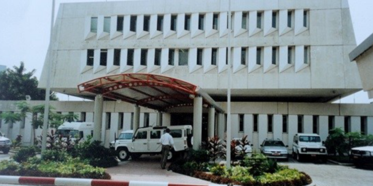 191 Nigerian Scholars Return After Completing UK Programmes