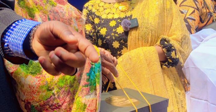 Hajia Saadatu Sani Honored as Garkuwan Matan Paiko, Launches ‘Mamakit Project’ to Support Pregnant Women