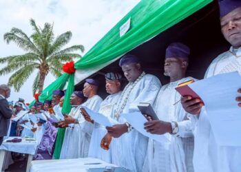 Adeleke inaugurates 30 newly elected LG chairmen, 332 councillors