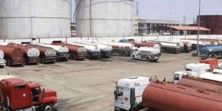 PETROAN lauds Dangote refinery’s N65 per litre refund to oil marketers