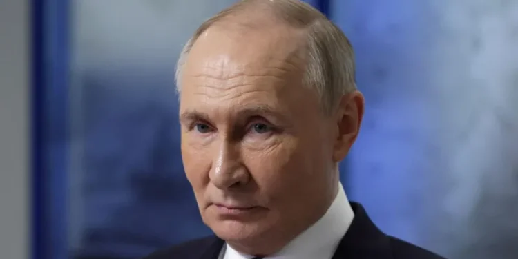 Russia Stays Engaged With US Despite Trump’s Frustration With Putin