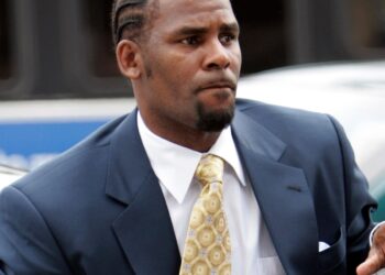 R. Kelly Claims to Have Recorded 25 Albums While Serving Prison Sentence