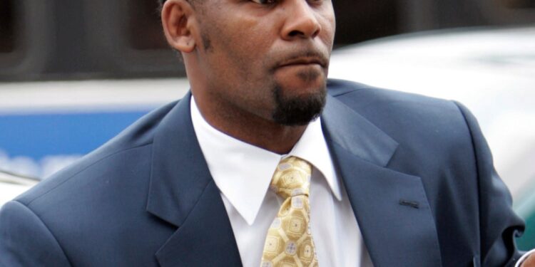 R. Kelly Claims to Have Recorded 25 Albums While Serving Prison Sentence