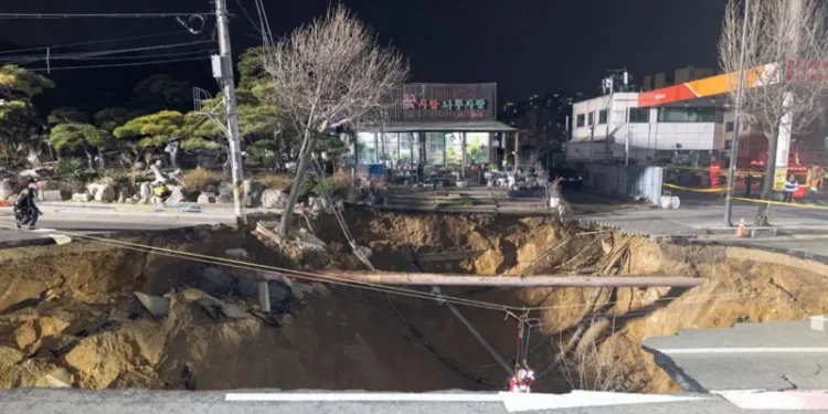 Motorcyclist Dies After Being Swallowed by Sinkhole in Seoul