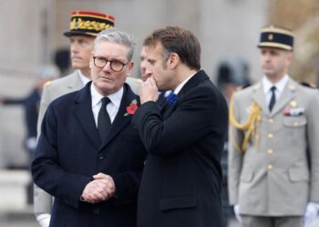 Britain and France To Send Military Teams To Ukraine