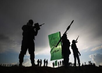 Al-Qassam Brigades Fire Rockets at Tel Aviv After Israeli Ceasefire Violation
