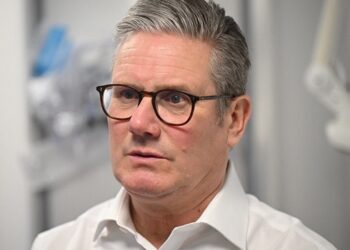 Starmer Plans to Abolish NHS England Putting Jobs at Risk