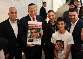 Hamas to Release US-Israeli Soldier to Restart Talks