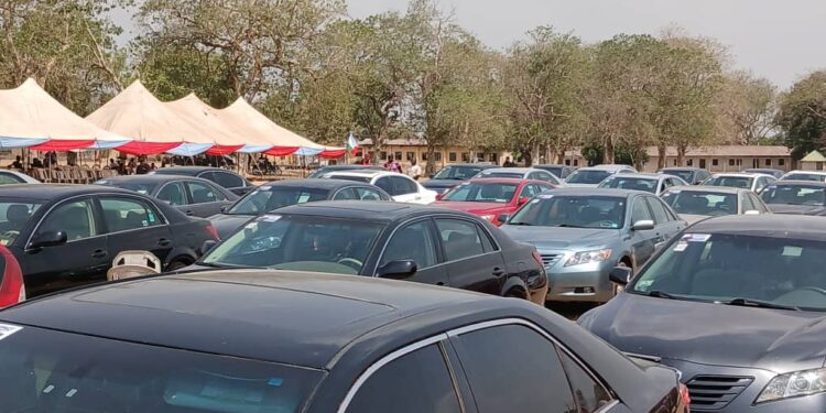 Senator Jimkuta Empowers Constituents with N2bn Worth of Items, Gifts N250m Jeep to DSK