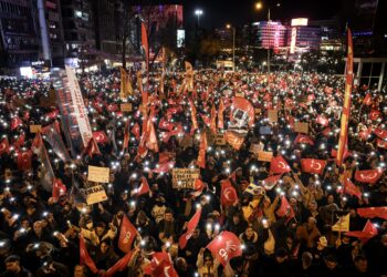 Travel Warnings Issued as  Protests Spread in Turkey After Mayor’s Arrest