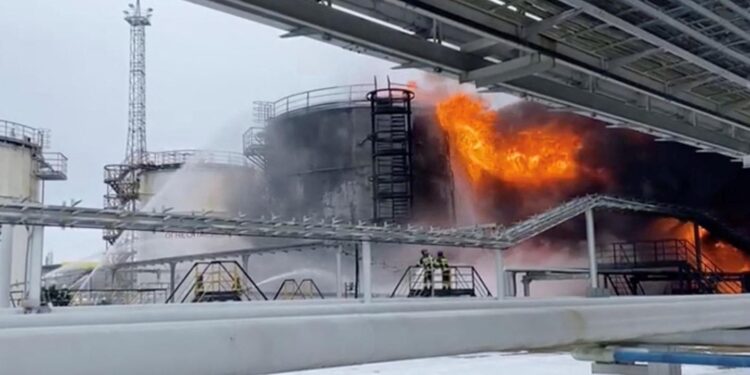 Ukrainian Attack Sparks Fire at Russian Oil Refinery