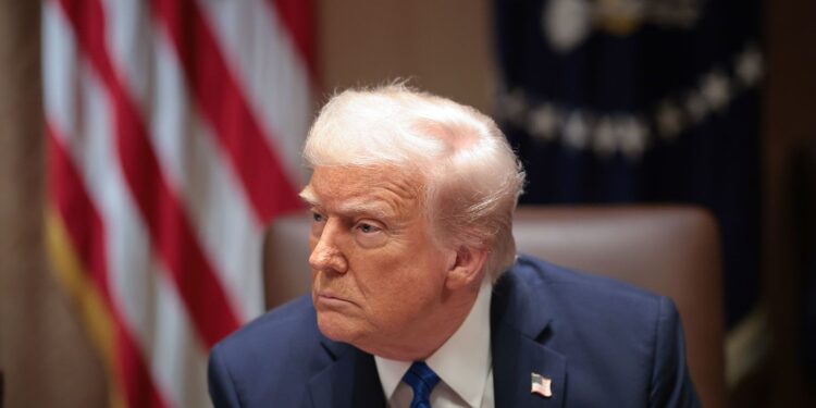 Trump Furious Over War Plan Leak Blames Cabinet Member