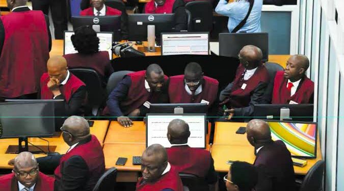 Stock market down by 0.43%, investors lose N285bn