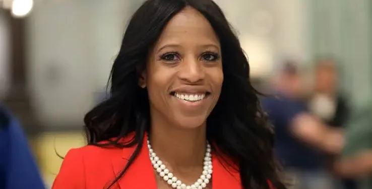First Black Republican Congresswoman Mia Love Dies at 49