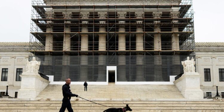 Supreme Court Halts Trump-Era Deportations Under Rare Wartime Law