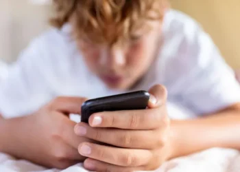 Meta brings new teen safety rules to Facebook and Messenger