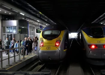 Easter getaway chaos as Eurostar trains face major delays