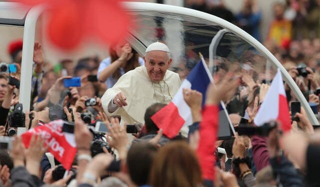 World mourns as tributes pour in for Pope Francis after his death at 88