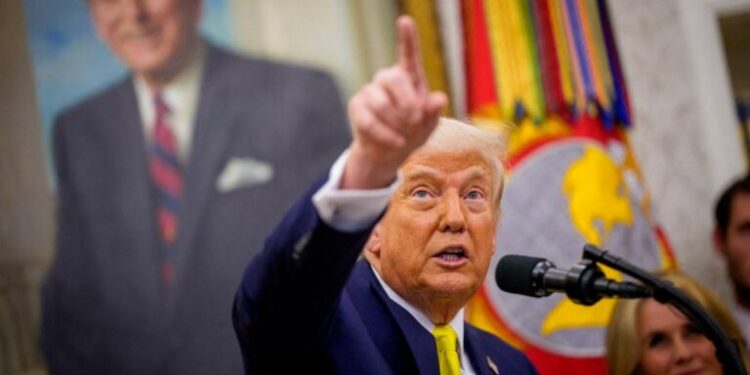 Trump Envoy Meets Putin as U.S. Pushes for Ukraine Peace Deal