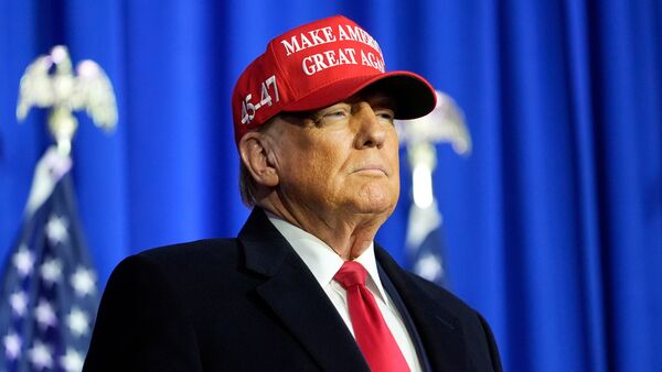 Trump orders truck drivers to pass English tests to boost safety on US roads