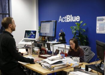 Trump Targets Democratic Fundraising Platform ActBlue With Executive Order