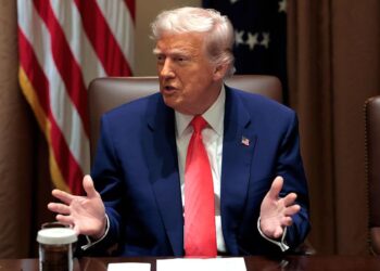 Foreign Nationals in US Urged to Register Before Deadline or Face Legal Action