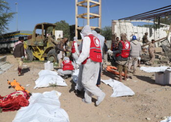 Migrant center in Yemen hit dozens killed in deadly air strike