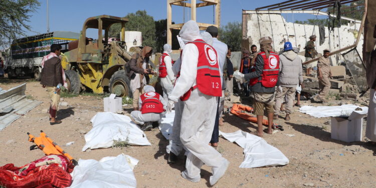 Migrant center in Yemen hit dozens killed in deadly air strike