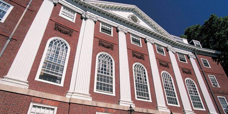 US Moves to Cut Brown University Funding Sets Conditions for Harvard