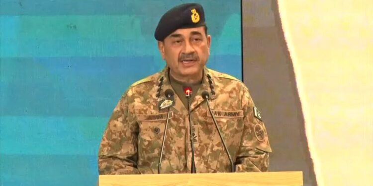 Pakistan Army Chief Says Nation Must Remember Its Roots and Defend Its Identity
